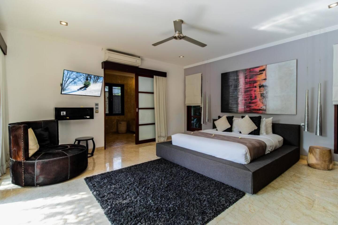 The Hotel Seminyak (Bali)