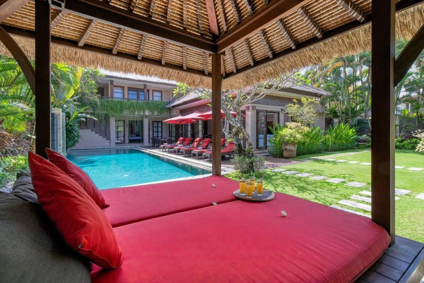 The Seminyak (Bali)
