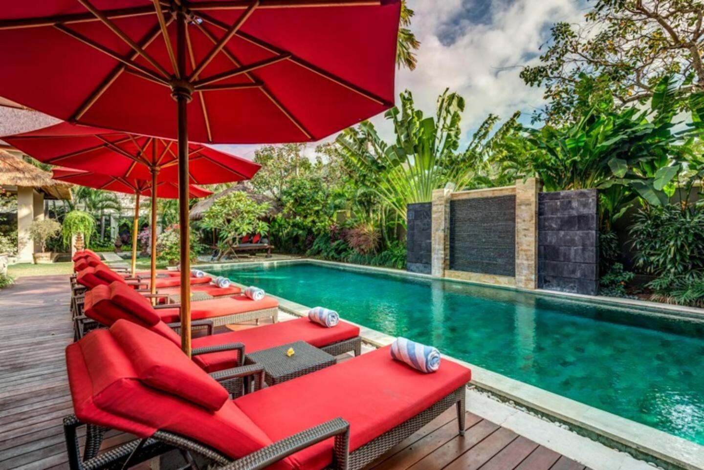 The Hotel 4*