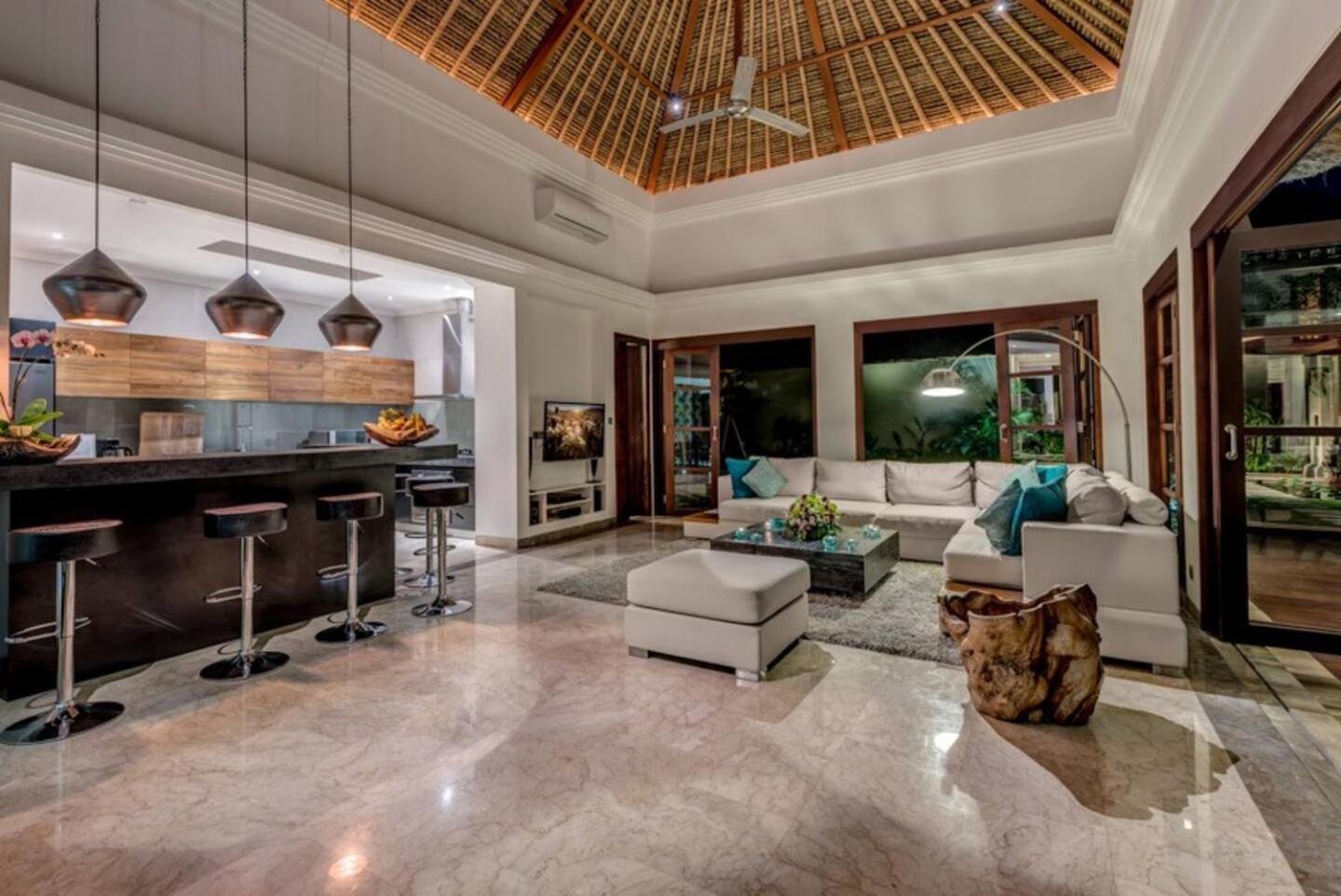 The 4* Seminyak (Bali)